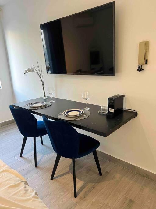 Appartement T1 - Le Paille En Queue - Neuf, Vue Jardin, 11Min Aeroport à Saint-Denis Extérieur photo